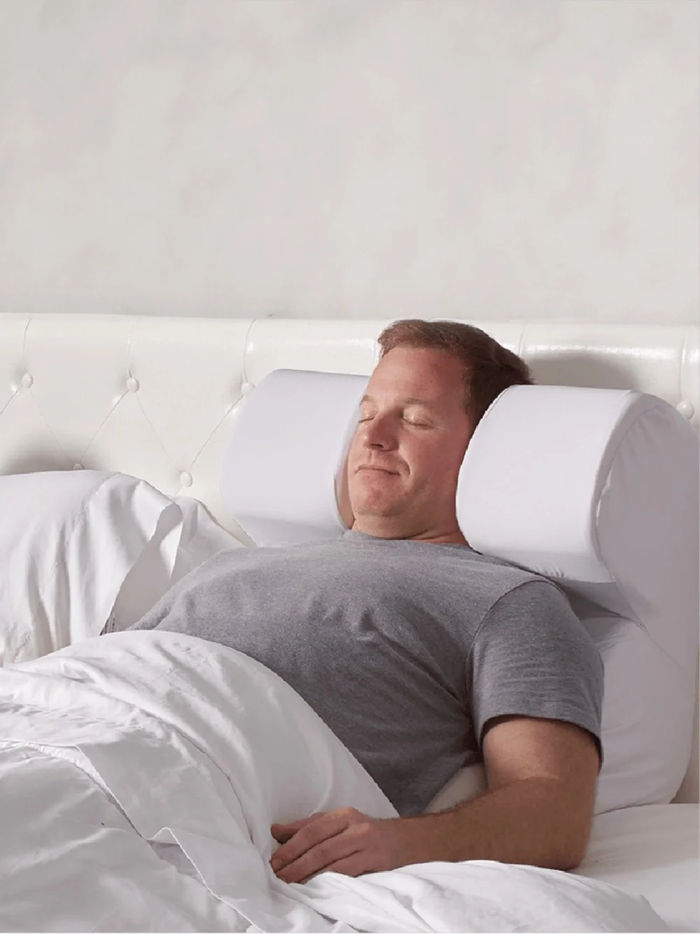 The Snorinator® Pillow, Travel Bag and Two Pillowcases
